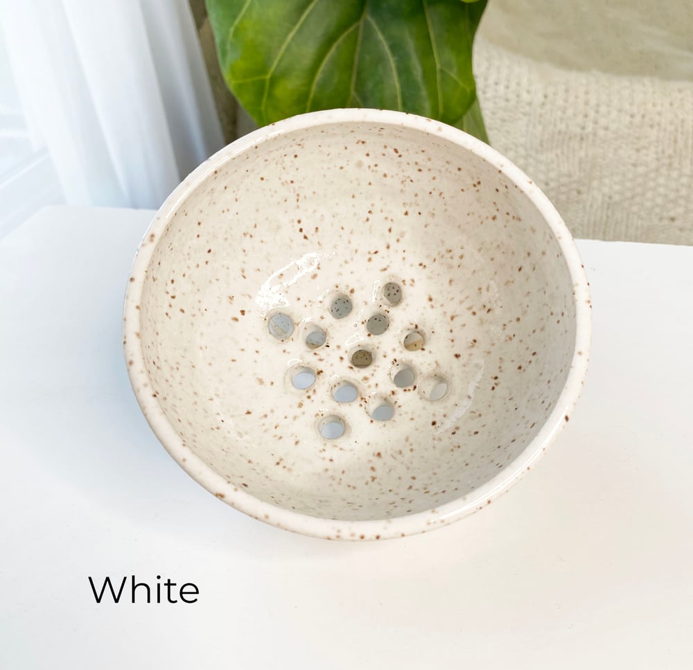 Single Serving Berry Bowl