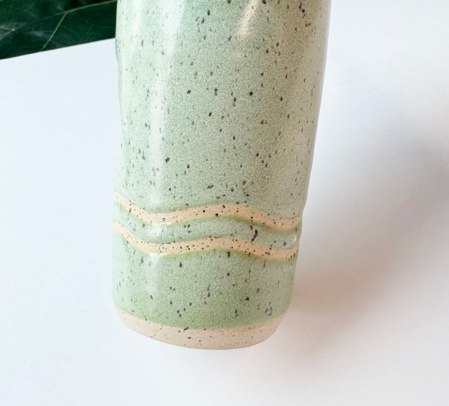 Mint Striped Thumb Cup