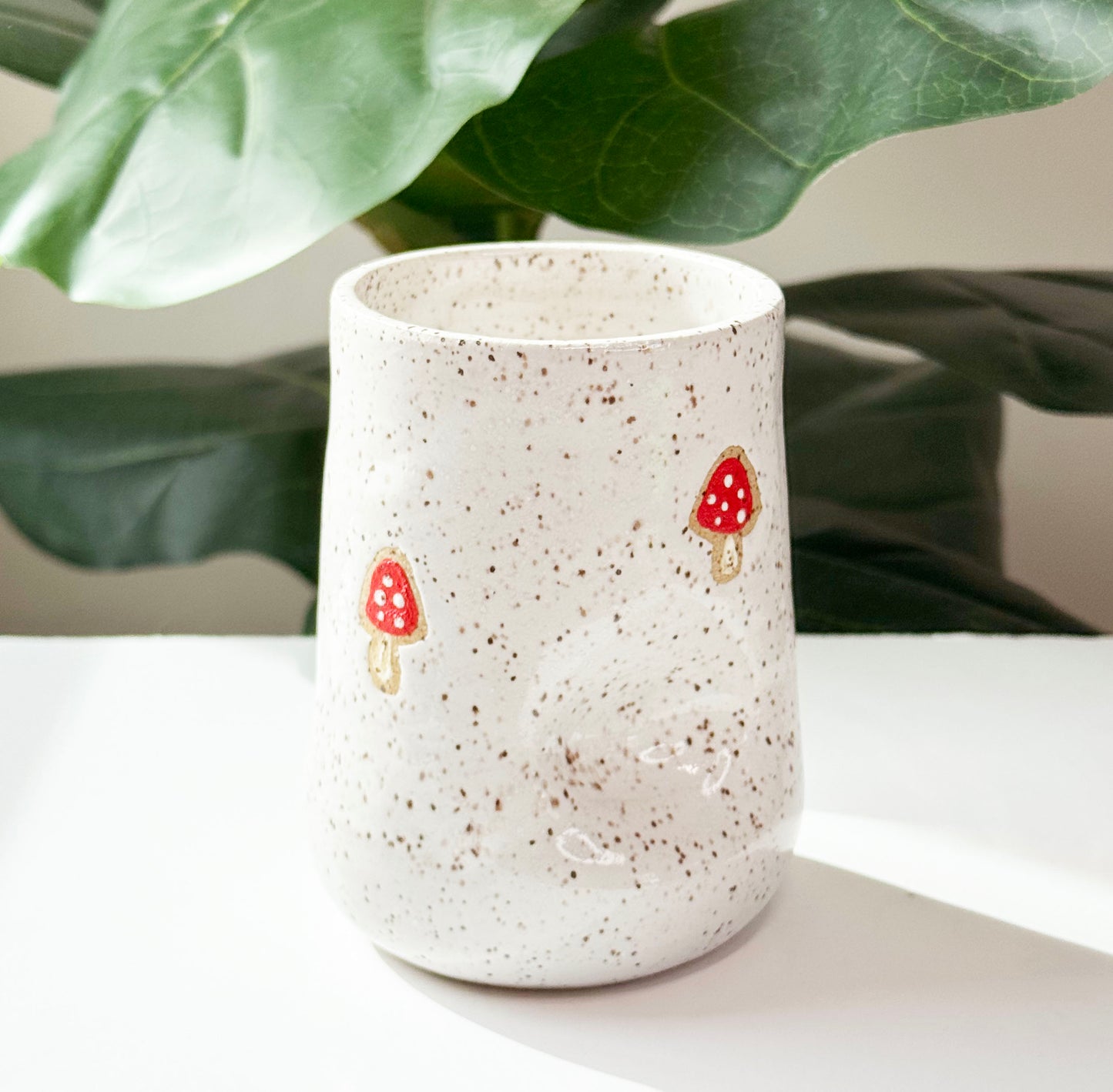 Mushroom Thumb Cup