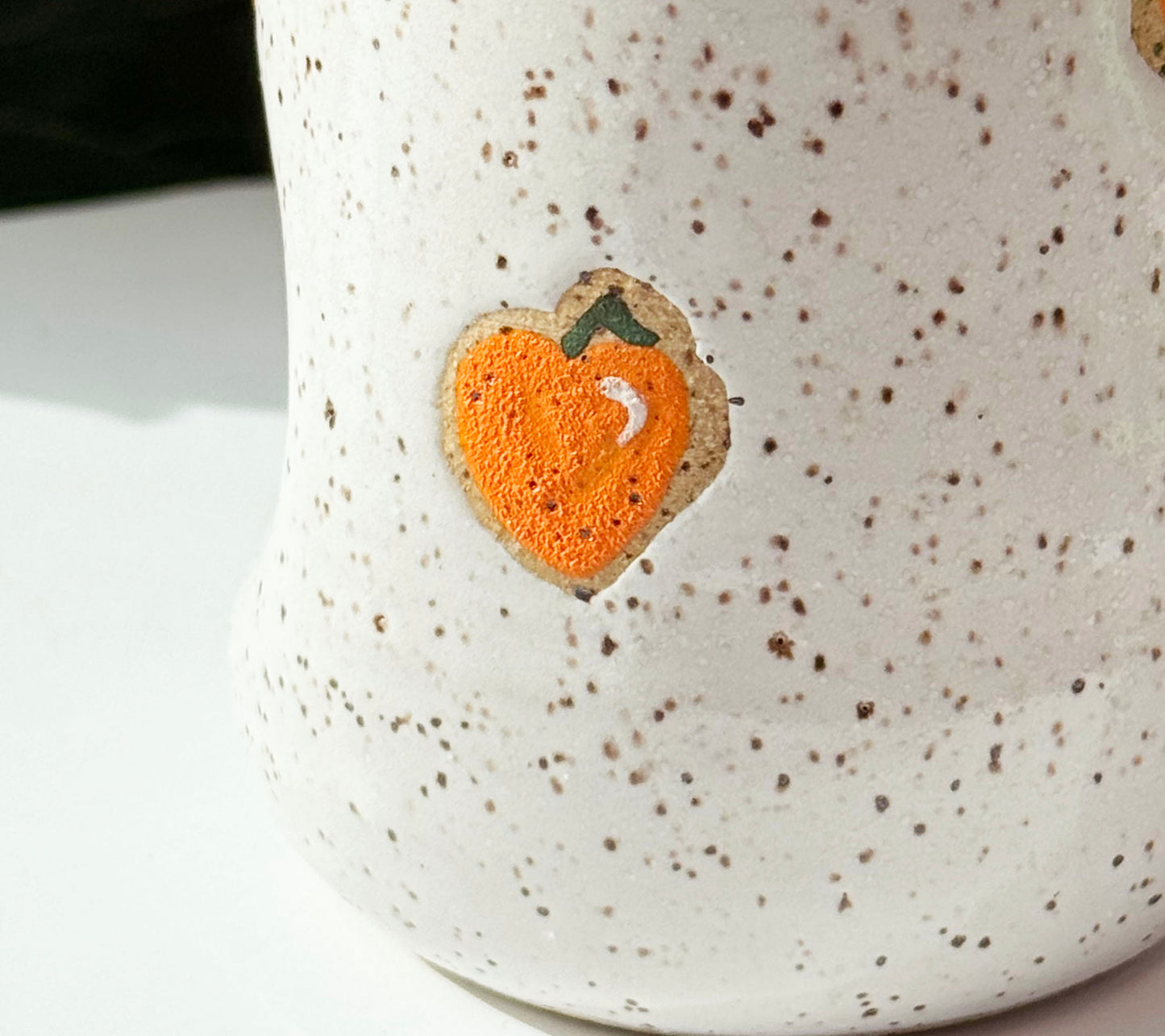 Peach Thumb Cup