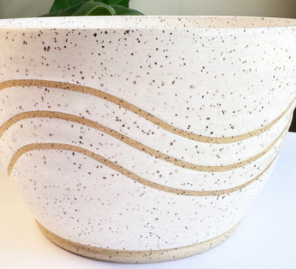 Lined dinner Bowl