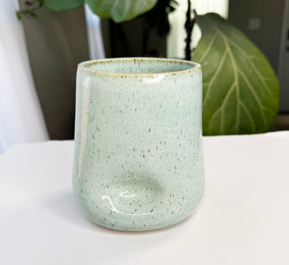 Mint Thumb Cup