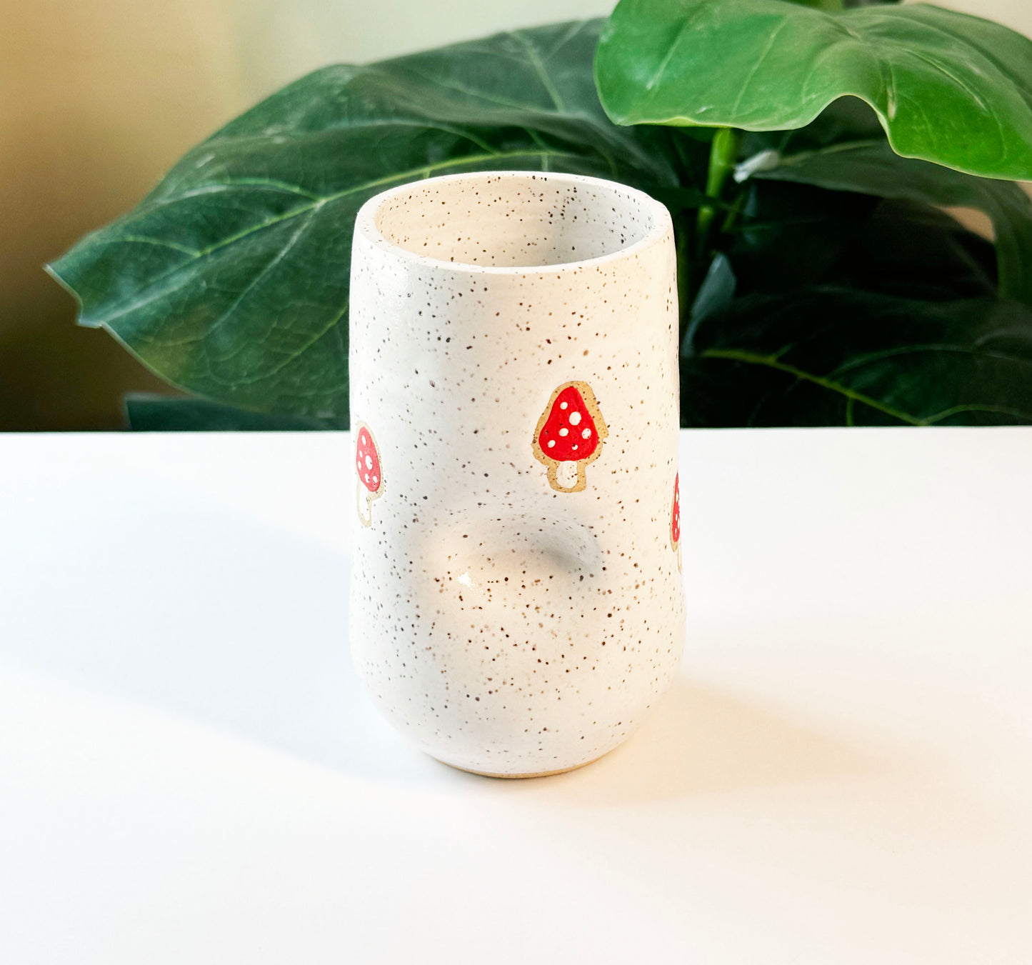 Mushroom Thumb Cup
