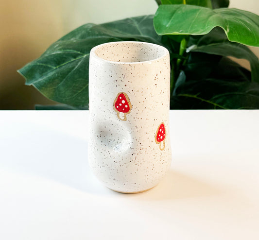 Mushroom Thumb Cup