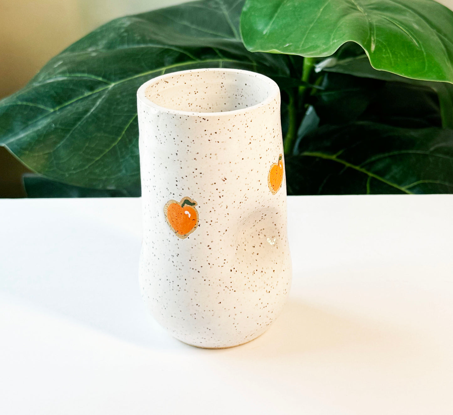 Peach Thumb Cup