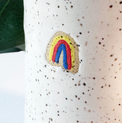 Rainbow Thumb Cup