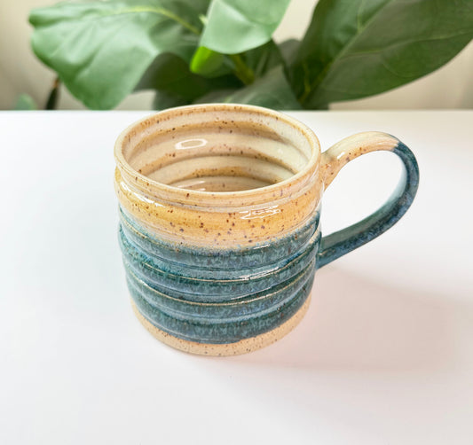 Medium Ripple Mug