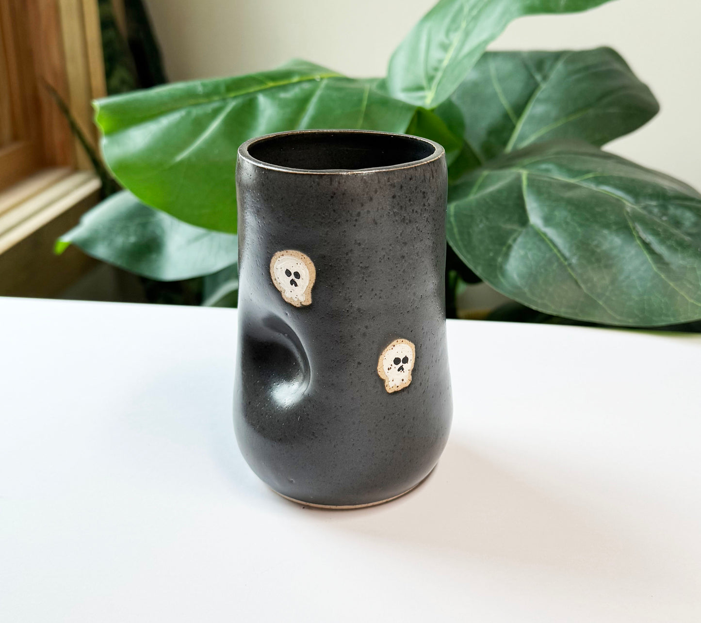 Skull Thumb Cup Pre Order