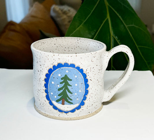 Large Snowy tree Mug