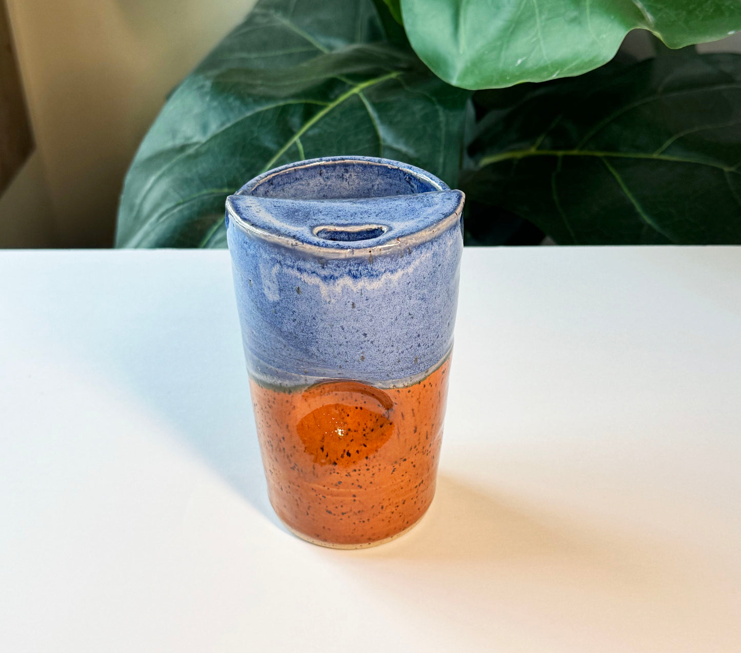 Western To-go Thumb Cup
